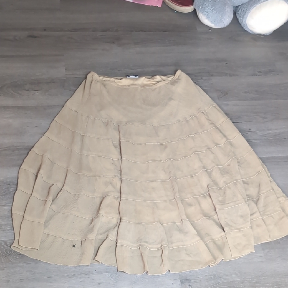 Elegant Camel Women's Skirt (Minor Staining At Bottom)